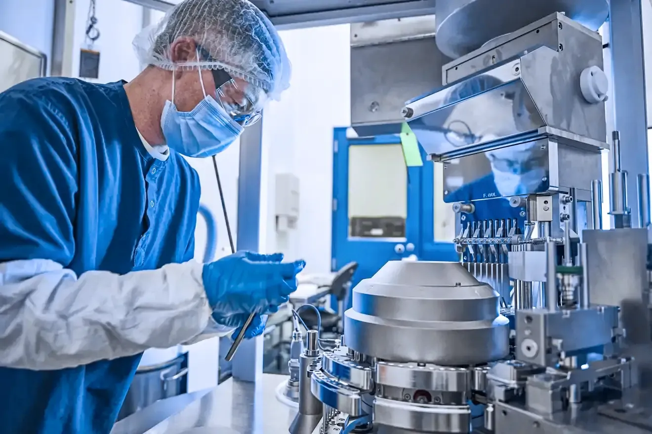 Small-Molecules_Bend-Equipment - rebrand